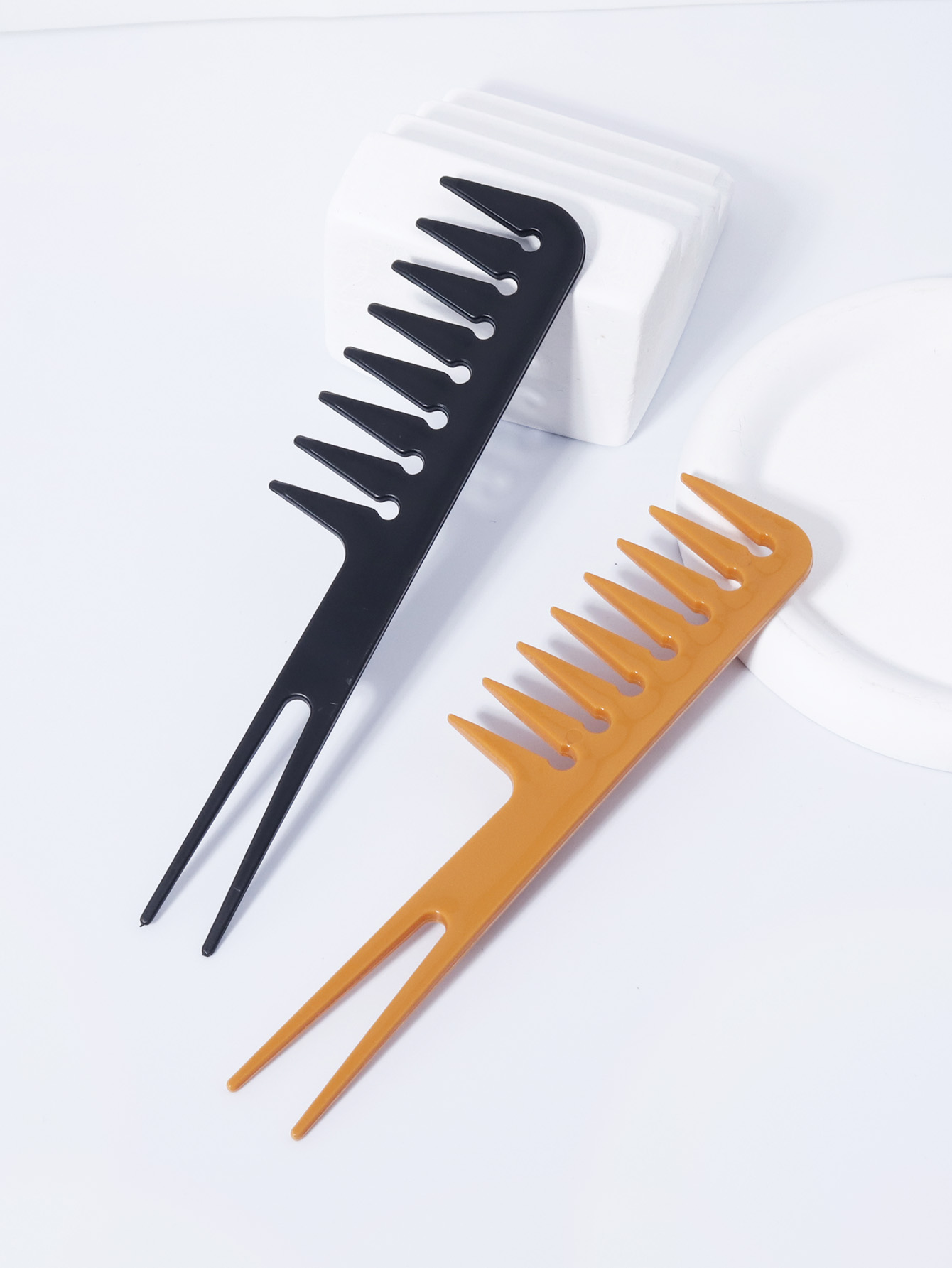 Grzebień z szerokimi zębami, d – Detangling Wide Comb recenzja i cena